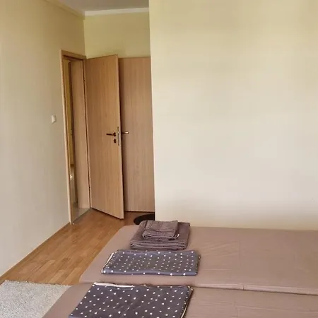 Apartment Oasis Deluxe By The Sea Rawda